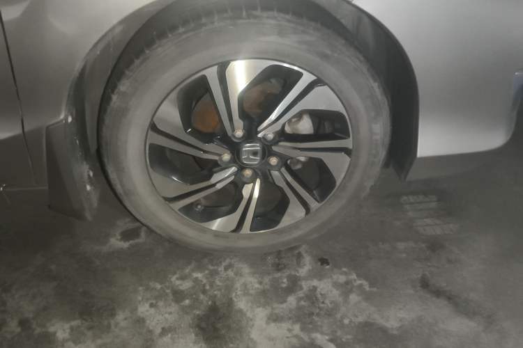 Used Honda Crider 2016 1.8L CVT Luxury Edition
