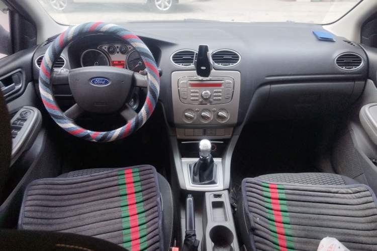 Used Ford Focus 2013 Hatchback Classic 1.8L Manual Base Model