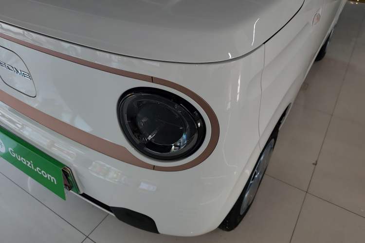 Used Geely Galaxy Panda 2024 Panda Mini 200km Endurance Bear