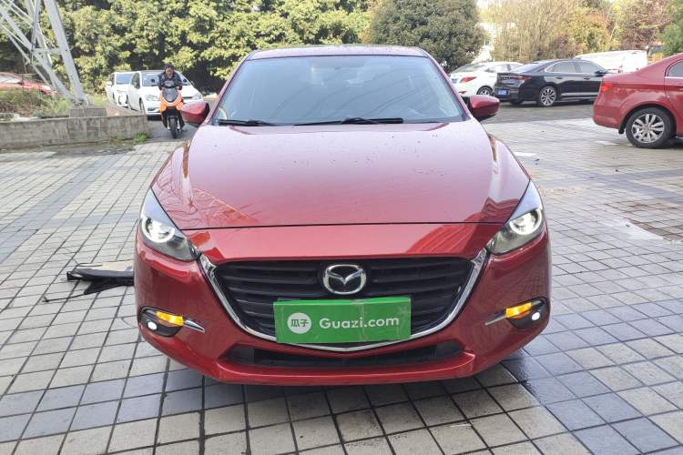 Used Mazda 3 Axela 2017 Sedan 1.5L Automatic Luxury Model Emission Standard China V
