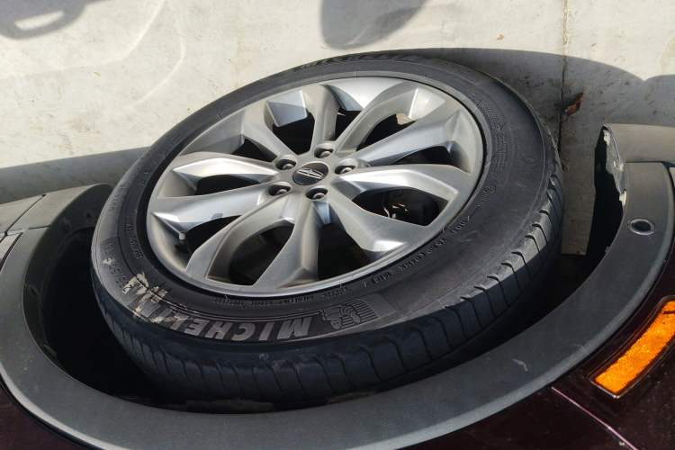 Used Lincoln MKC 2016 2.0T Two-Wheel Drive Luxury Edition