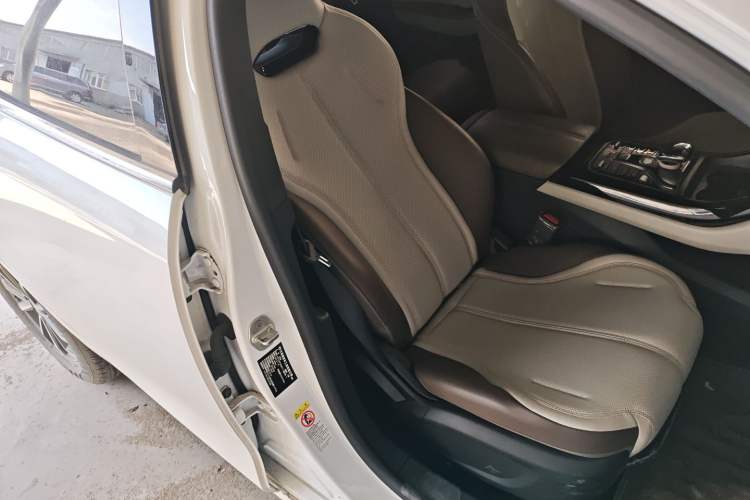 Used BYD Qin PLUS 2024 HONOR Edition DM-i 55KM Leading Model
