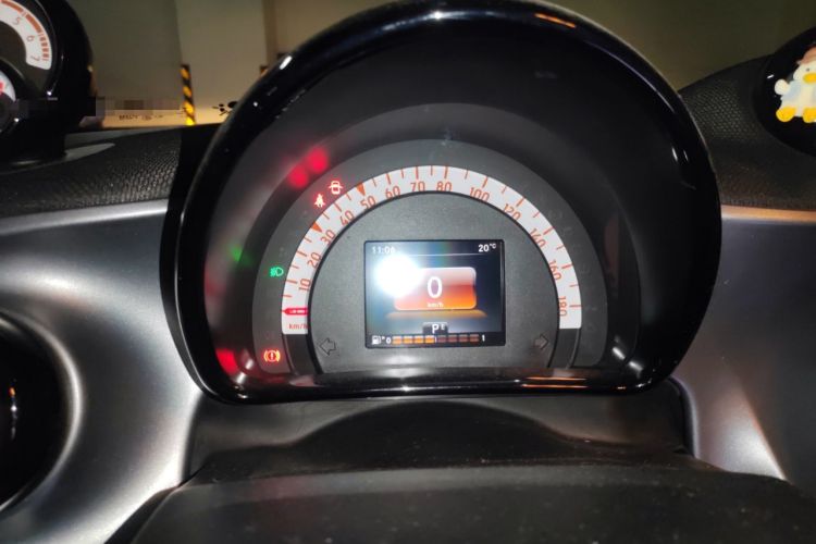 Used smart forfour 2018 0.9T 66 kW Pioneer Edition Instrument Cluster