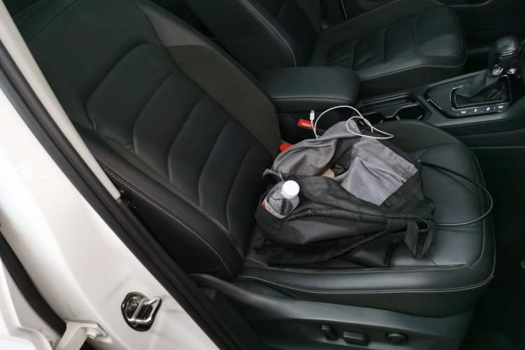 Used Volkswagen Tiguan L 2019 330TSI Automatic Two-Wheel Drive Smart Luxury Version China VI Standard