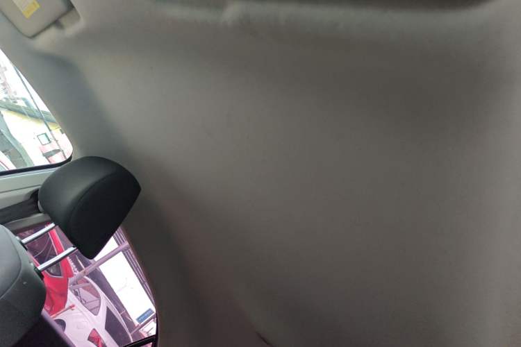 Used Volkswagen Jetta 2017 1.4L Manual Fashion Edition
