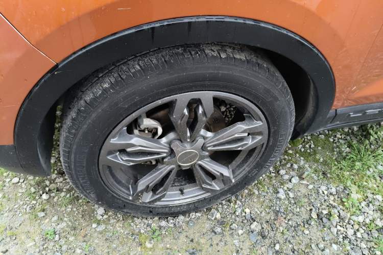 Used Leopaard CS9 2017 1.5L CVT Comfort Model Left Front Wheel Hub