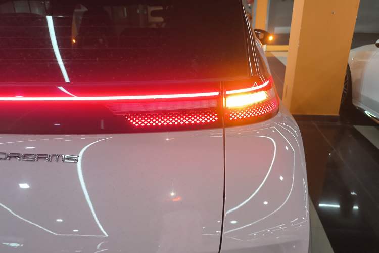 Used BYD Seagull 2024 Honor Edition 305km Freedom Version Right Rear Taillight