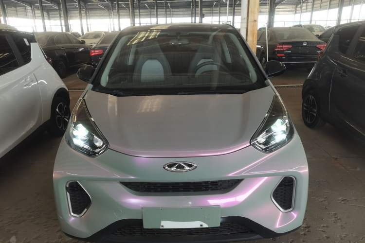 Used Chery QQ Little Ant 2021 150 000 Yuan Ant Fan Edition Ant Trend Version Lithium-Ion Battery Front