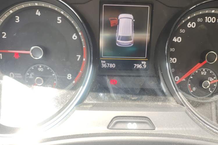 Used Volkswagen Teramont 2019 380TSI Four-Wheel Drive Luxury Version China VI Standard Odometer Close Up