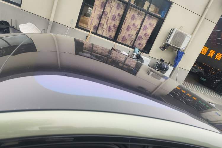 Used Xiaomi Auto SU7 2024 Rear-Drive Long-Range Intelligent Driving Version Roof