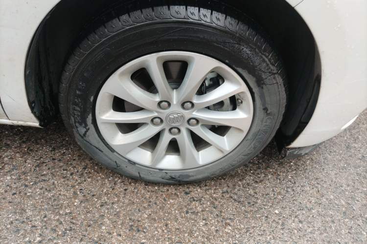 Used Buick GL8 2018 ES 28T Comfort Model China VI Standard Right Front Wheel Hub