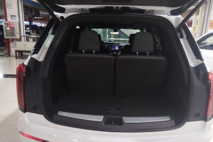 Used Cadillac XT6 2020 28T Six-Seater Luxury Version