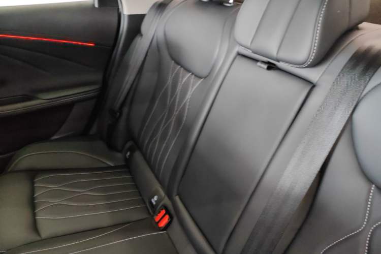 Used Chery Arrizo 8 2024 1.6T DCT Smart Left Rear Seat