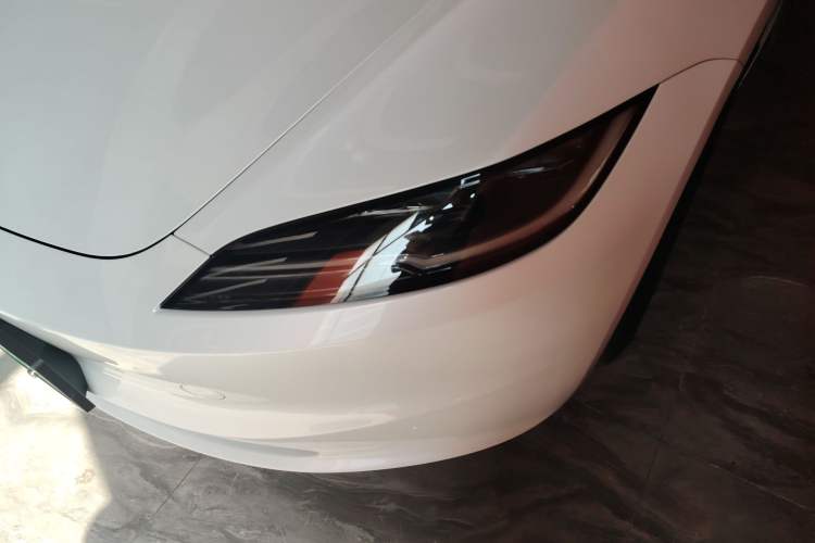 Used Tesla Model 3 2023 Rear-Wheel-Drive Version