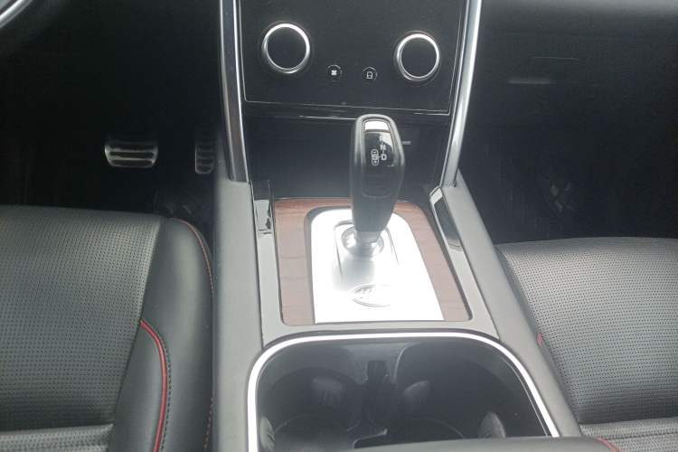 Used Land Rover Discovery Sport 2020 249 PS R-Dynamic Performance Tech Edition 7 Seats