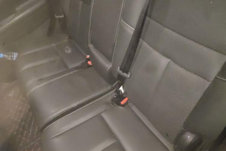 Used Nissan Murano 2019 2.5L XL Two-Wheel Drive Smart Connect Luxury Edition China VI Standard