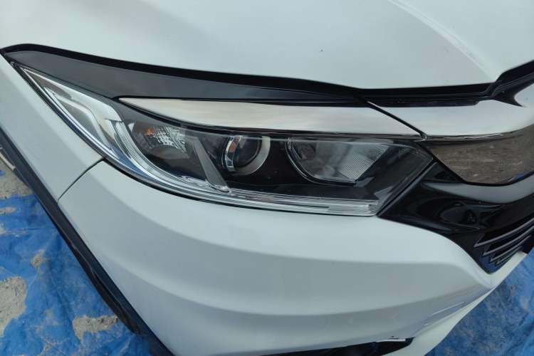 Used Honda Vezel 2020 1.5L CVT Pioneer Edition Right Front Headlight