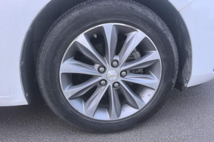 Used Chevrolet Monza 2022 320 Automatic Enjoyment Sunroof Version