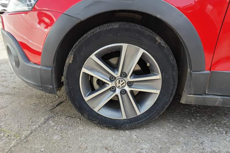 Used Volkswagen Polo 2012 1.6L Cross Polo Automatic Transmission