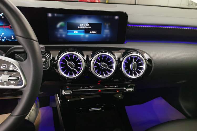 Used Mercedes-Benz A-Class 2022 Restyled A 200 L Sport Sedan Fashion Version