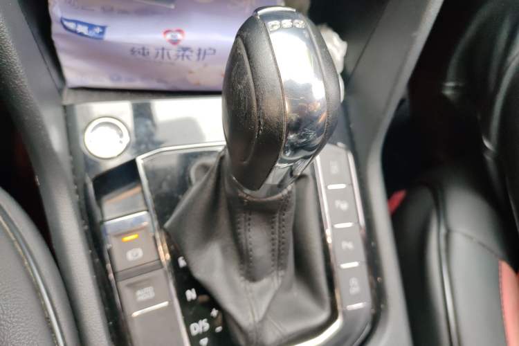 Used Volkswagen Tharu 2019 330TSI Four-Wheel Drive Flagship Model China VI Standard