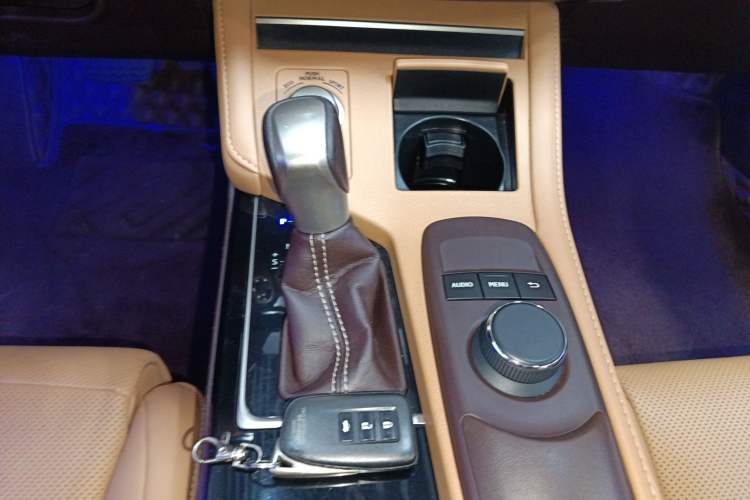 Used Lexus ES 2015 200 Elite Edition