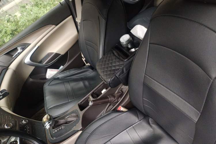 Used Buick Regal 2010 2.0L Expo Edition Left Front Seat