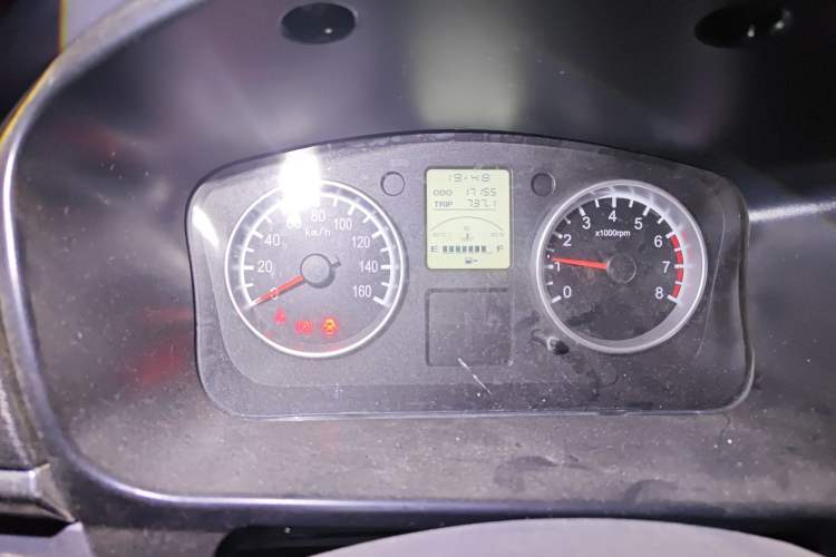 Used Jinbei Hiace X30 2021 1.5L Comfort-Grade Central Air-Conditioned Bus China VI Standard SWC15M
