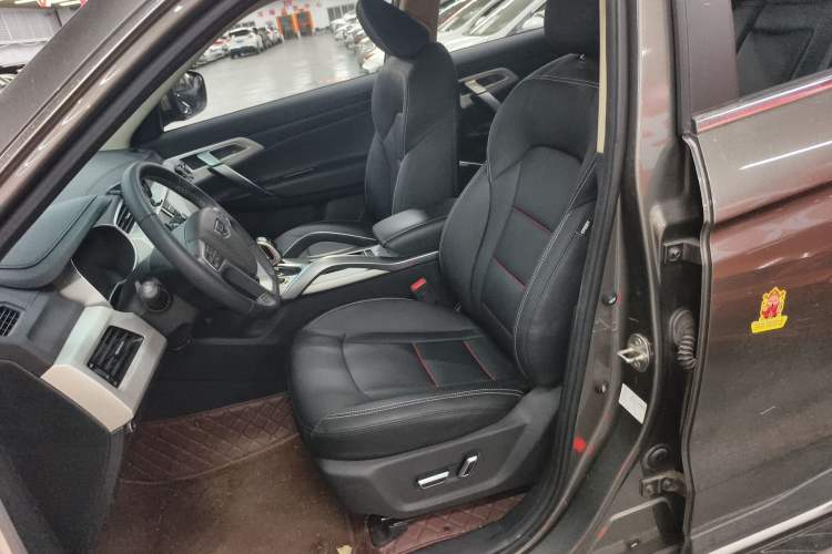 Used Geely Auto Emgrand X7 Sport 2020 1.8TD DCT Two-Wheel Drive Smart Connect 4G-Enabled Version Left Front Seat