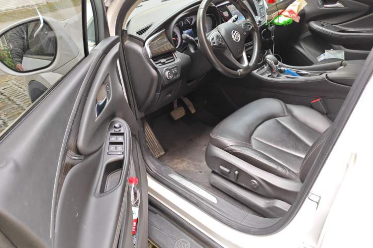 Used Buick Envision 2018 20T Two-Wheel-Drive Elite Model