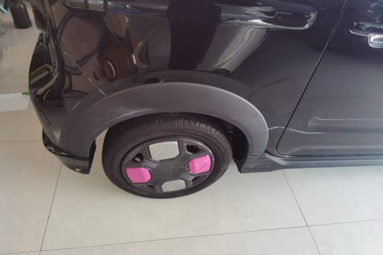 Used Geely Galaxy Panda 2025 210km Panda Kart Right Rear Wheel Hub