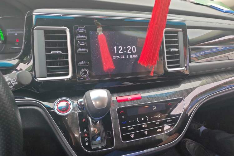 Used Honda Elysion 2019 2.0L Hybrid Luxury Edition
