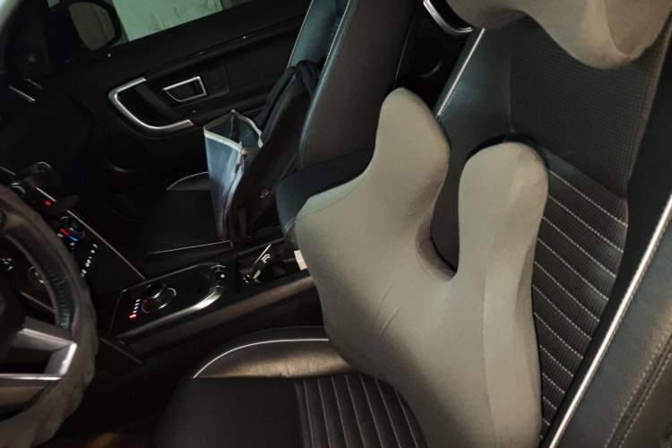 Used Land Rover Discovery Sport 2019 240 PS SE Dynamic Version China VI Standard