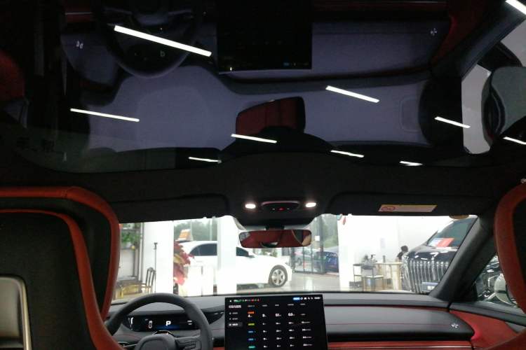 Used Xiaomi Auto SU7 2024 Rear-Drive Long-Range Intelligent Driving Version