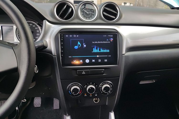 Used Suzuki Vitara 2016 1.6L Manual Two-Wheel Drive Entry-Level Trim