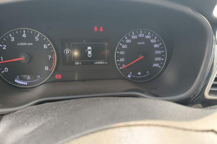 Used Kia K4 2014 1.8L Automatic LUX Odometer Close Up