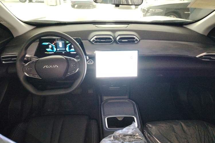 Used Dongfeng Aeolus SKY EV01 2025 530 km AIR Elite Edition
