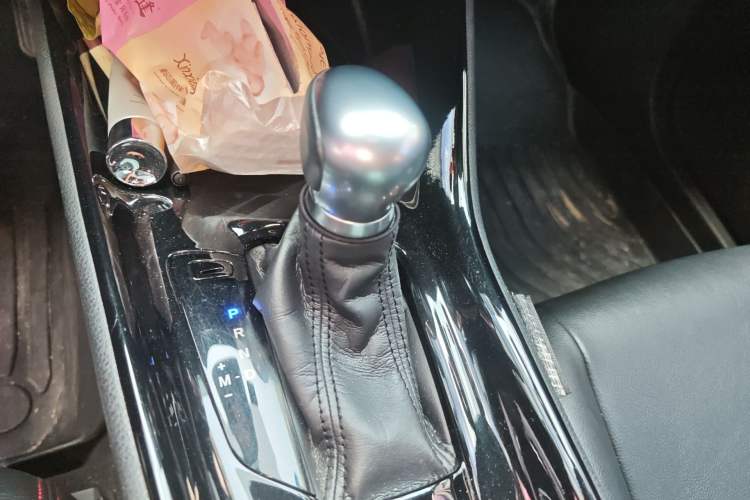 Used Toyota C-HR 2018 2.0L Leading Edition China VI
