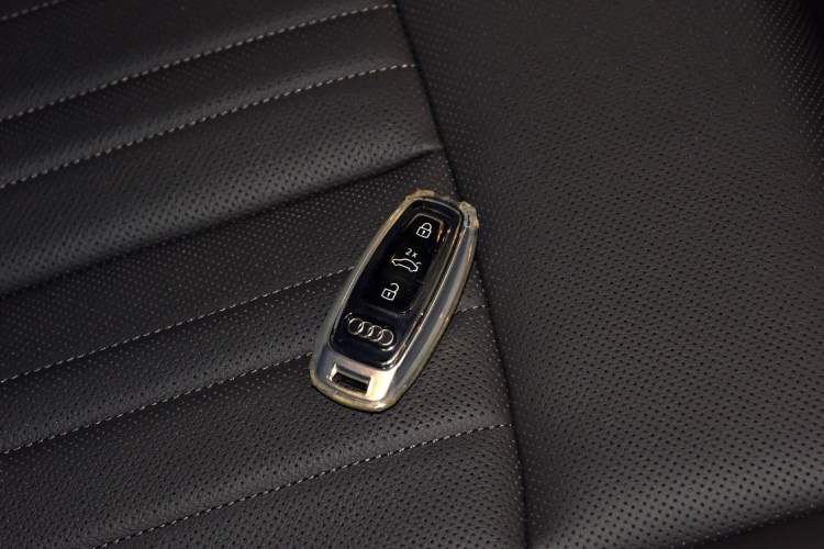 Used Audi A6 2023 allroad quattro 55 TFSI Explorer Edition
