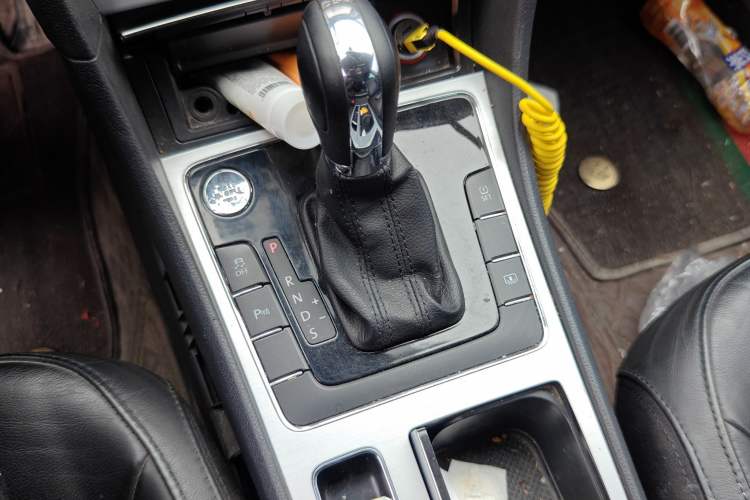 Used Volkswagen Passat 2014 1.8TSI DSG Prestige Navigation Edition
