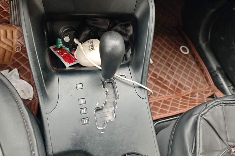 Used Hyundai ix35 2012 2.0L Automatic Two-Wheel Drive New Edition GL
