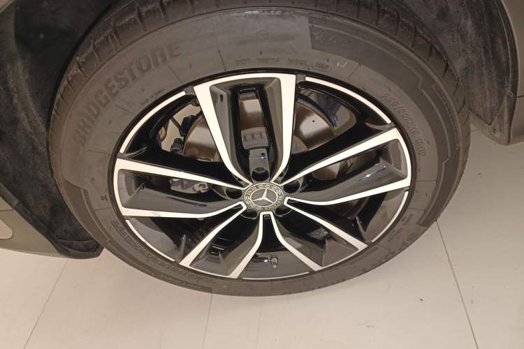 Used Mercedes-Benz GLC 2020 Facelift GLC 300 L 4MATIC Dynamic Edition