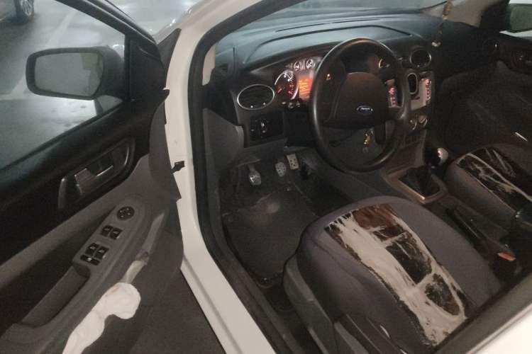 Used Ford Focus 2013 Hatchback Classic 1.8L Manual Base Model
