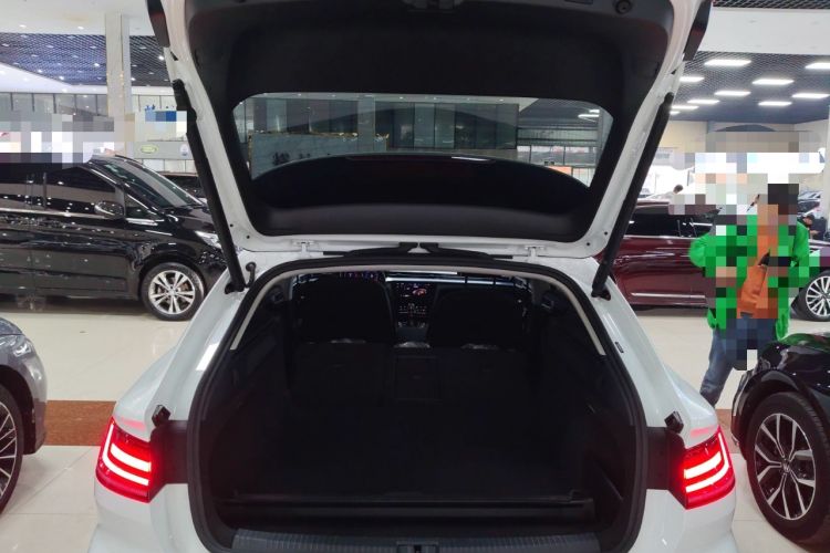 Used Volkswagen FAW-Volkswagen CC 2023 Hunting Vehicle 380TSI Hunter's Heart Edition
