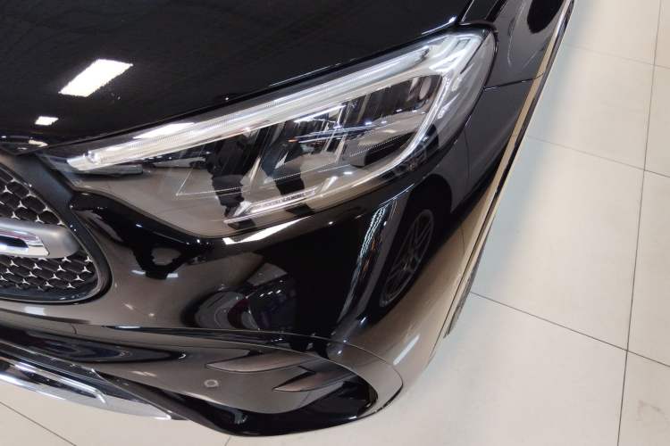 Used Mercedes-Benz GLC 2024 Facelifted GLC 260 L 4MATIC Luxury Version 5 Seats