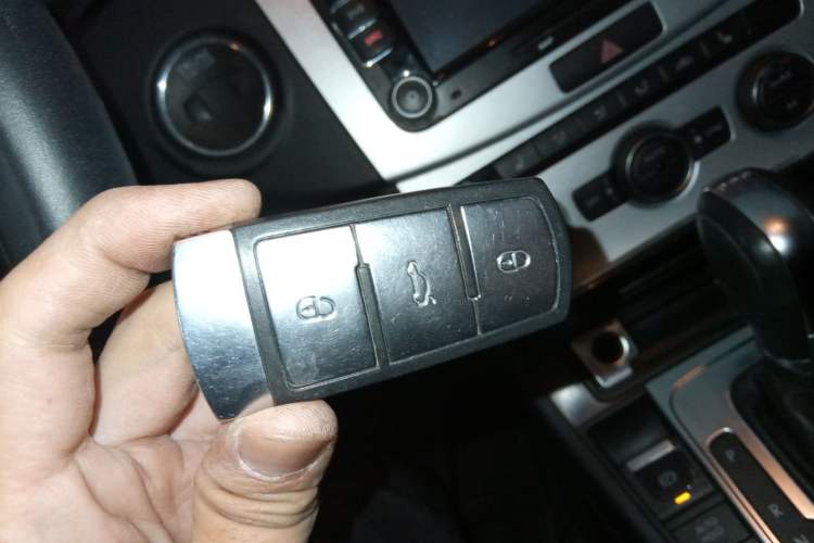 Used Volkswagen Magotan 2015 1.8TSI Luxury Model