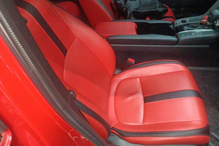 Used Honda Civic 2021 HATCHBACK 220TURBO CVT Trendy Cool Edition
