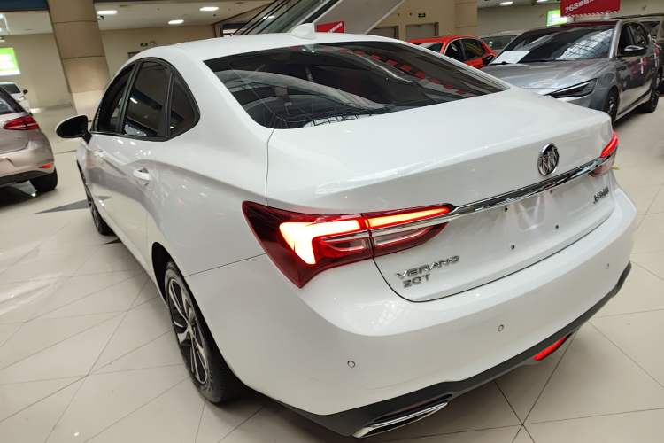 Used Buick Verano 2020 20T CVT Leading Edition Exterior 2