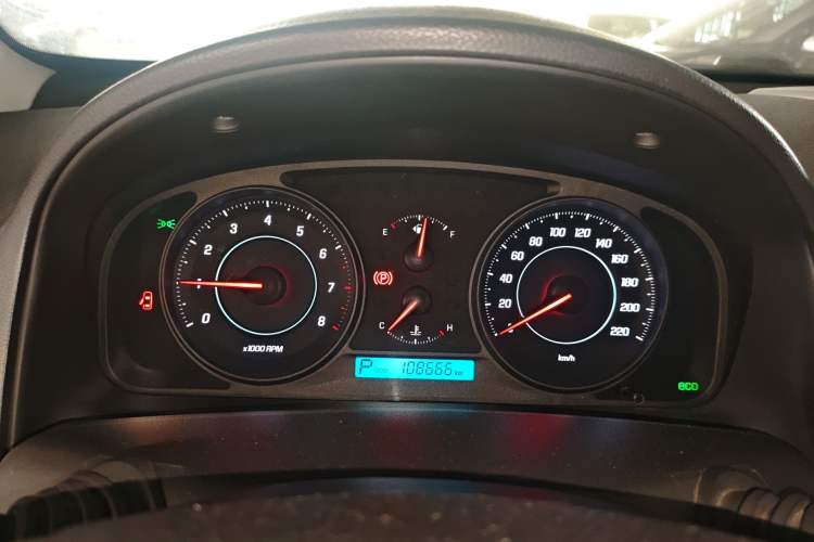 Used Chevrolet Captiva 2014 2.4L 4x4 Flagship Edition 7 Seats