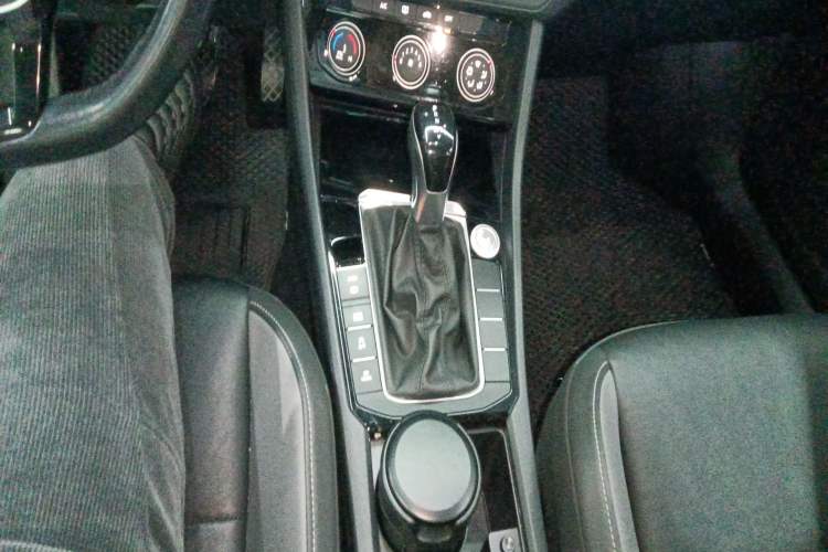 Used Volkswagen Sagitar 2019 280TSI DSG Comfort Version China VI Standard
